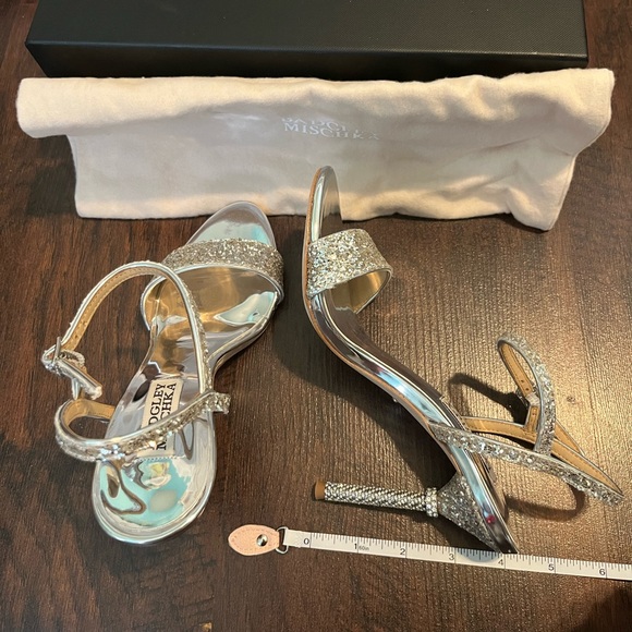 Badgley Mischka Women’s Olympia Glittered Heels - Picture 3 of 5